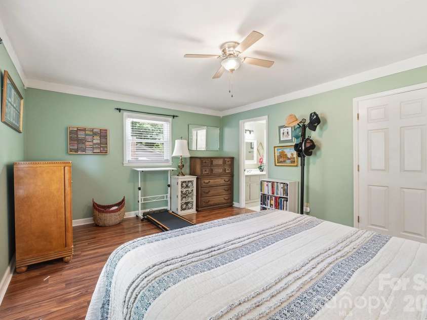 2078 Rock Springs Circle, Denver, NC 28037.  MLS# CAR4375811, YatesRealty ID 20154. 