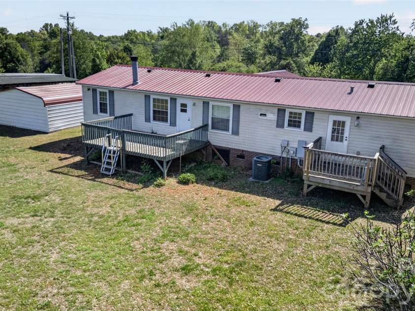 7855 Roger Hill Road, Connelly Springs, NC 28612.  MLS# CAR4372877, YatesRealty ID 20155. 