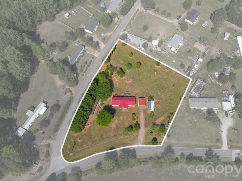 7855 Roger Hill Road, Connelly Springs, NC 28612.  MLS# CAR4372877, YatesRealty ID 20155. 