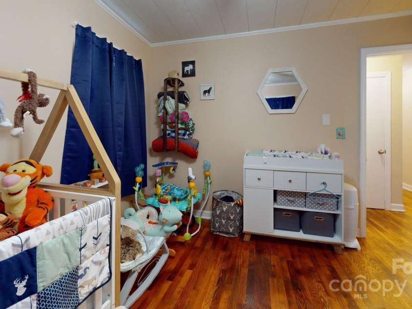 151 Sunny Street, Marion, NC 28752.  MLS# CAR4271600, YatesRealty ID 20156. 