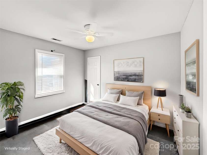 2316 Woodfield Circle, Gastonia, NC 28056.  MLS# CAR4266028, YatesRealty ID 20157. Virtually staged Bedroom