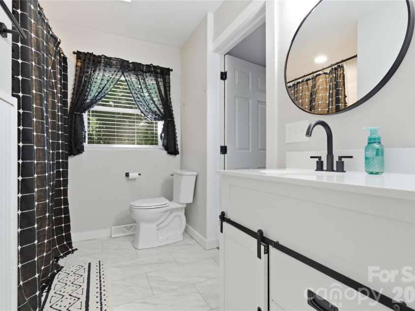 574 Old Mooresboro Road, Mooresboro, NC 28114.  MLS# CAR4377687, YatesRealty ID 20157. 