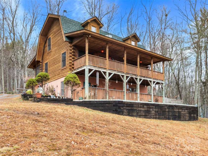 1239 Lower Loop Drive, Fletcher, NC 28732.  MLS# CAR4327631, YatesRealty ID 2016. Beautiful log cabin