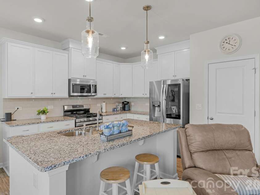 7162 Indigo Way, Denver, NC 28037.  MLS# CAR4378675, YatesRealty ID 20160. 