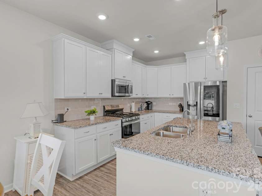 7162 Indigo Way, Denver, NC 28037.  MLS# CAR4378675, YatesRealty ID 20160. 