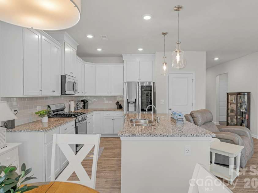 7162 Indigo Way, Denver, NC 28037.  MLS# CAR4378675, YatesRealty ID 20160. 