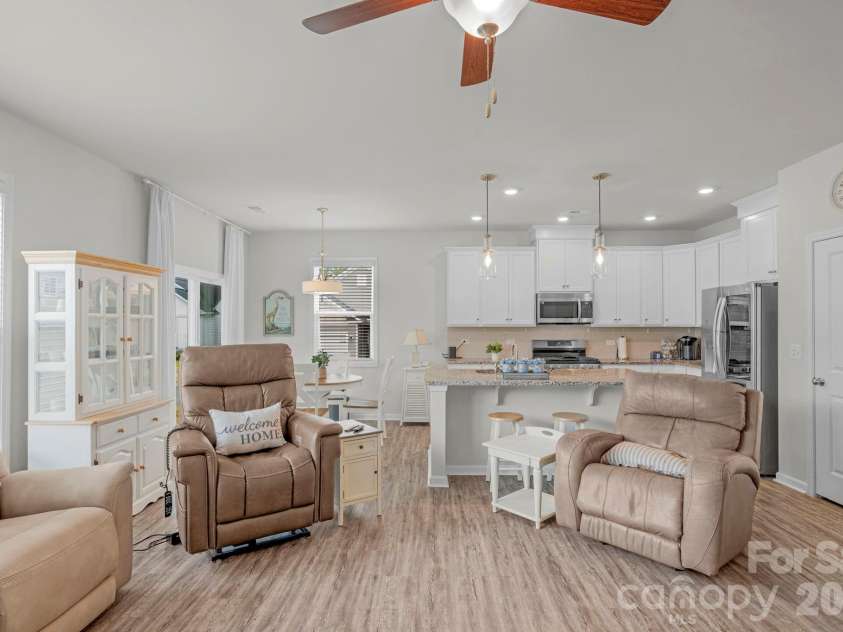 7162 Indigo Way, Denver, NC 28037.  MLS# CAR4378675, YatesRealty ID 20160. 