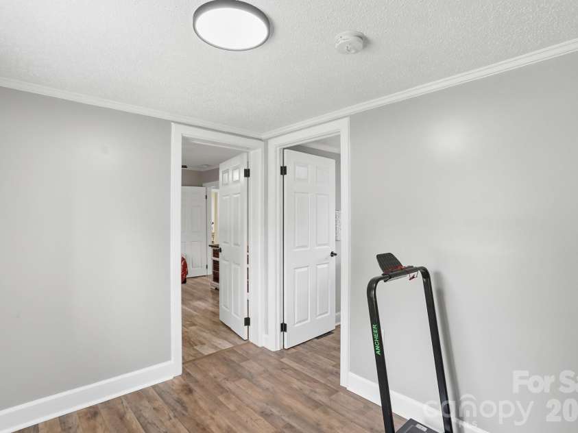 215 Dallas Road, Stanley, NC 28164.  MLS# CAR4379351, YatesRealty ID 20161. 