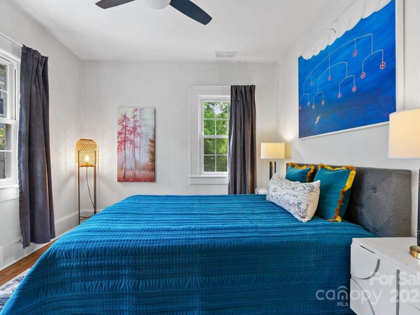140 Pennsylvania Avenue, Asheville, NC 28806.  MLS# CAR4293015, YatesRealty ID 20162. Rear Bedroom