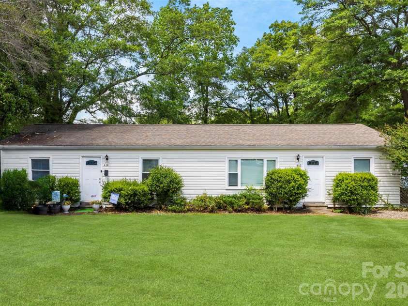414 Wilkins Street, Dallas, NC 28034.  MLS# CAR4379211, YatesRealty ID 20163. 
