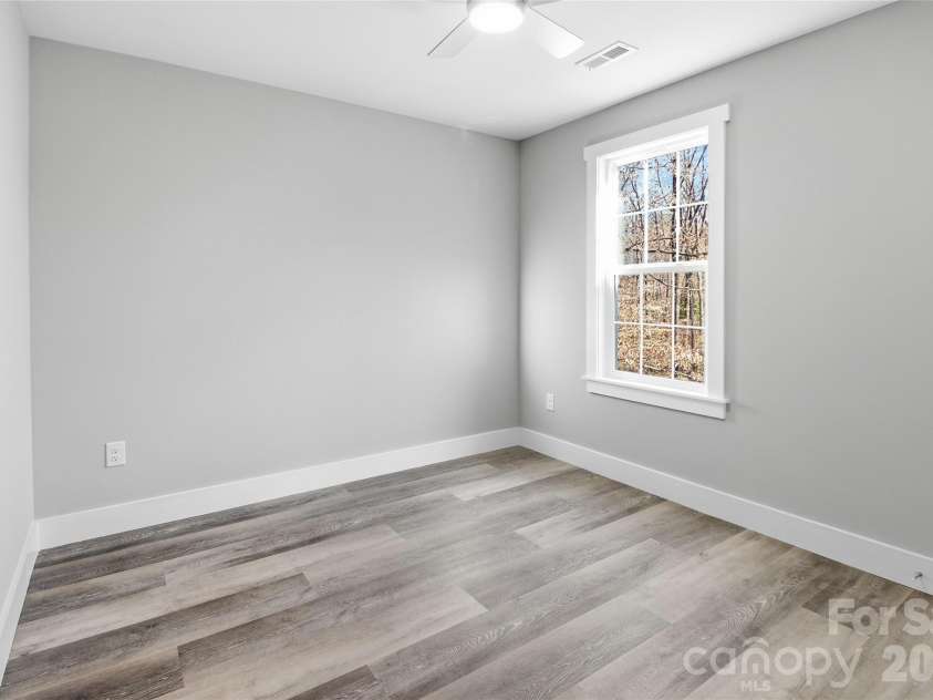 119 Hollifield Street, Gastonia, NC 28056.  MLS# CAR4380044, YatesRealty ID 20167. 