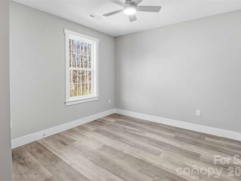 119 Hollifield Street, Gastonia, NC 28056.  MLS# CAR4380044, YatesRealty ID 20167. 