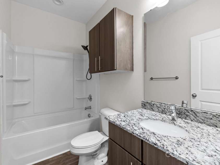 206 Overstone Court, Fort Mill, SC 29715.  MLS# CAR4258511, YatesRealty ID 20167. 
