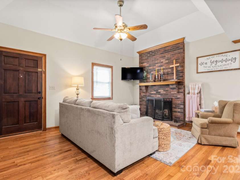 10139 Arlington Church Road, Mint Hill, NC 28227.  MLS# CAR4249993, YatesRealty ID 20169. 