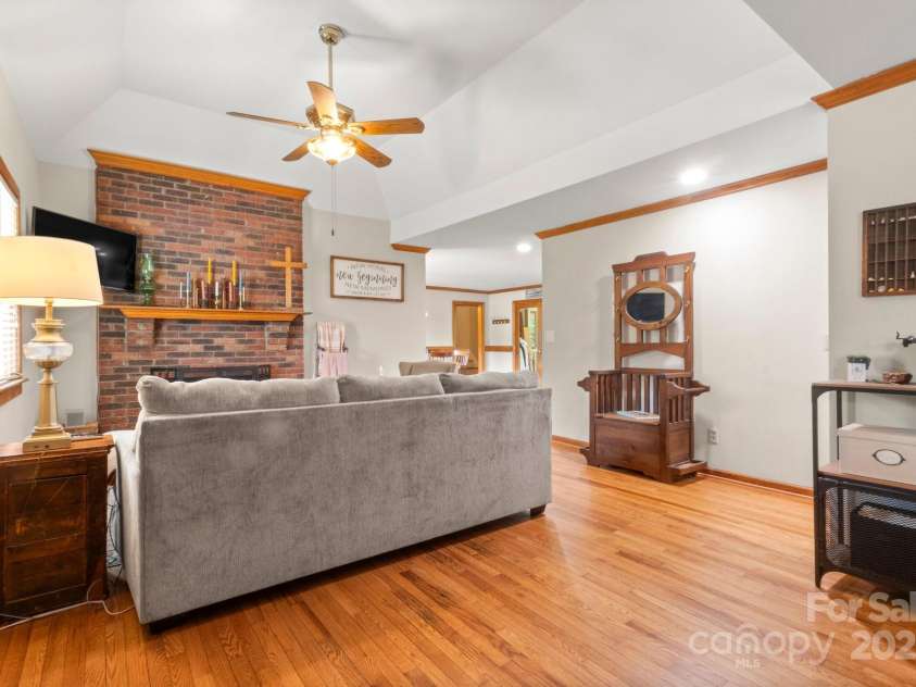 10139 Arlington Church Road, Mint Hill, NC 28227.  MLS# CAR4249993, YatesRealty ID 20169. 