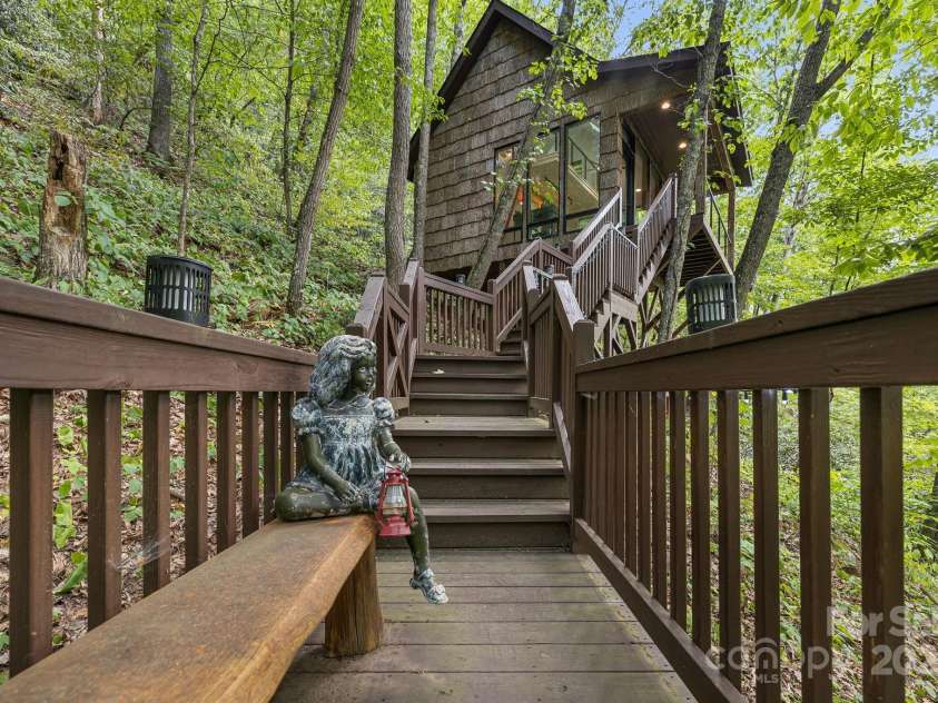 265 Laurel Branch Road, Canton, NC 28716.  MLS# CAR4231718, YatesRealty ID 2017. 