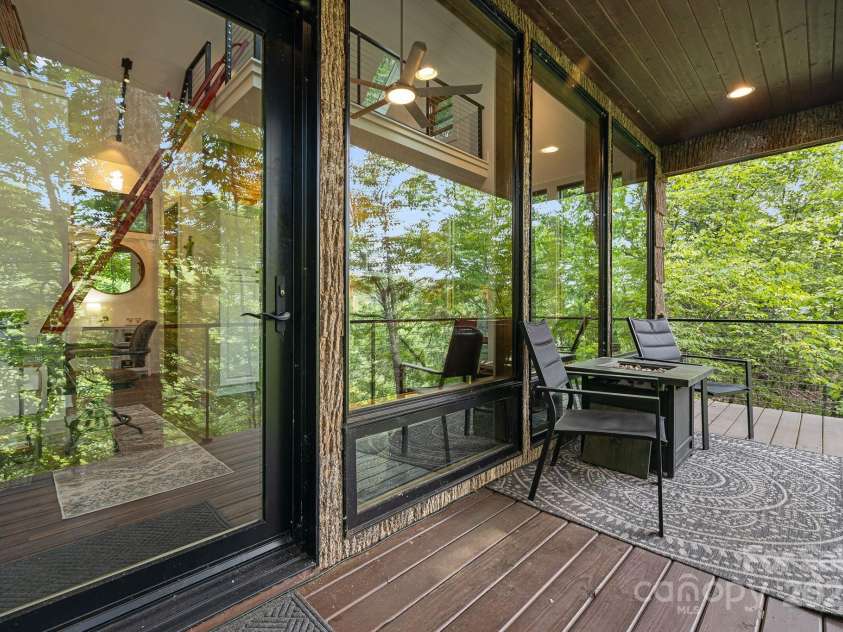 265 Laurel Branch Road, Canton, NC 28716.  MLS# CAR4231718, YatesRealty ID 2017. 