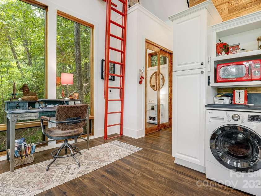 265 Laurel Branch Road, Canton, NC 28716.  MLS# CAR4231718, YatesRealty ID 2017. 