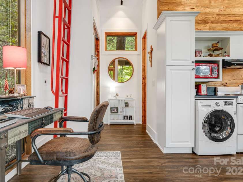 265 Laurel Branch Road, Canton, NC 28716.  MLS# CAR4231718, YatesRealty ID 2017. 