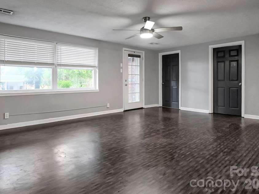 1305 Markway Street, Shelby, NC 28150.  MLS# CAR4379303, YatesRealty ID 20171. 