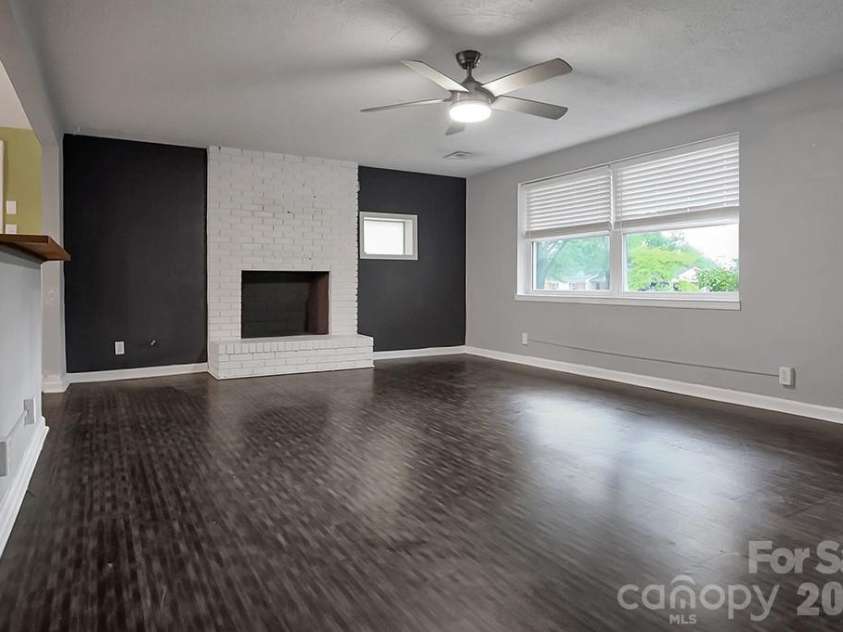 1305 Markway Street, Shelby, NC 28150.  MLS# CAR4379303, YatesRealty ID 20171. 