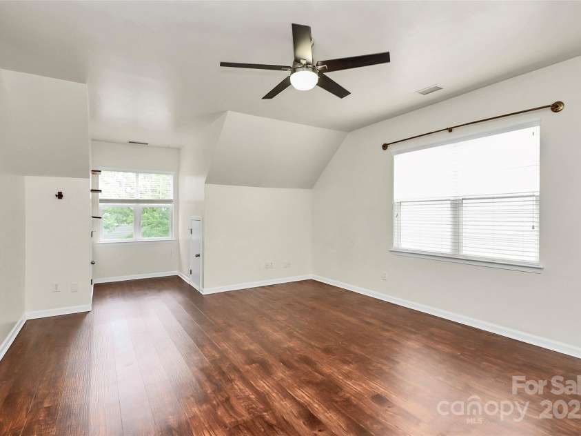 14904 Rosemary Way Drive, Huntersville, NC 28078.  MLS# CAR4266455, YatesRealty ID 20172. Large Bedroom-Bonus over garage