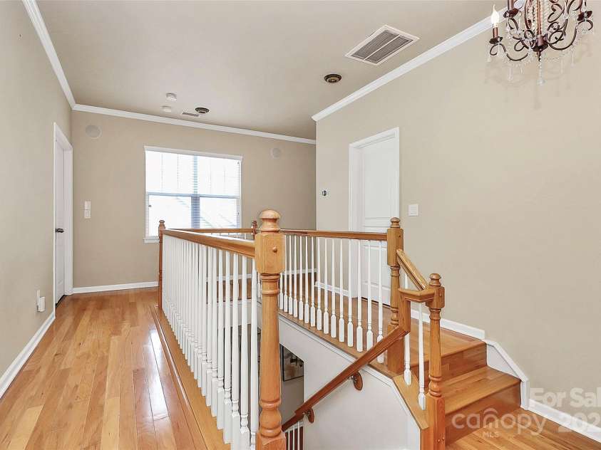14904 Rosemary Way Drive, Huntersville, NC 28078.  MLS# CAR4266455, YatesRealty ID 20172. Upstairs Hallway