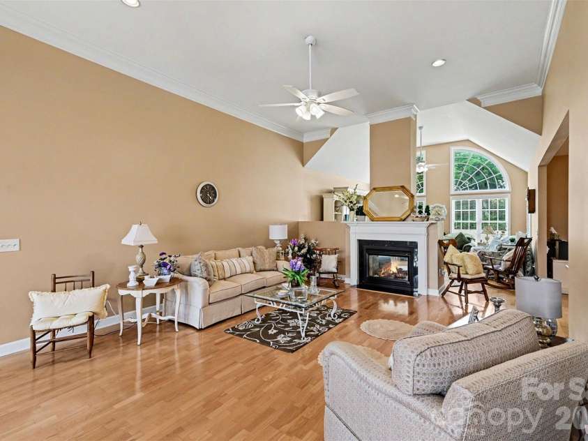 3960 Troon Drive, Concord, NC 28027.  MLS# CAR4378188, YatesRealty ID 20172. 