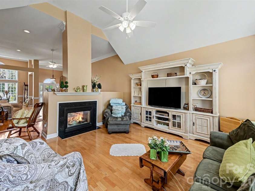 3960 Troon Drive, Concord, NC 28027.  MLS# CAR4378188, YatesRealty ID 20172. 
