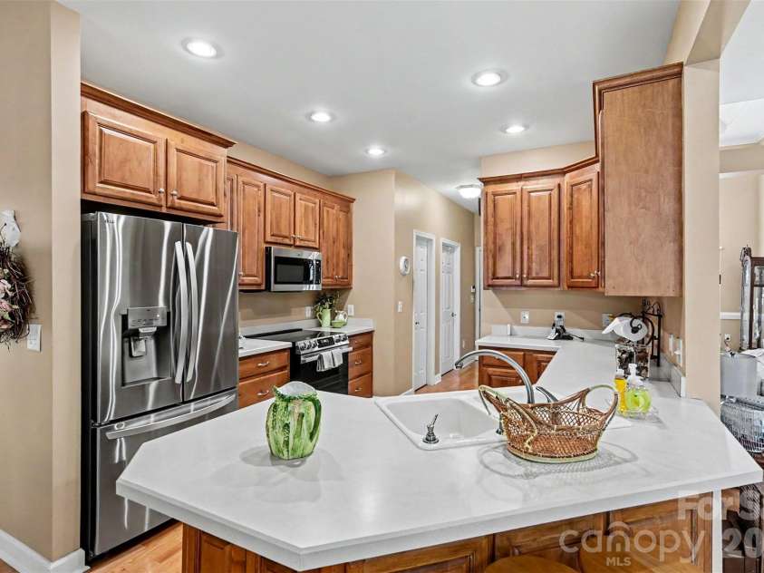 3960 Troon Drive, Concord, NC 28027.  MLS# CAR4378188, YatesRealty ID 20172. 