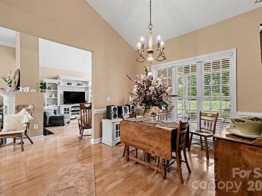 3960 Troon Drive, Concord, NC 28027.  MLS# CAR4378188, YatesRealty ID 20172. 