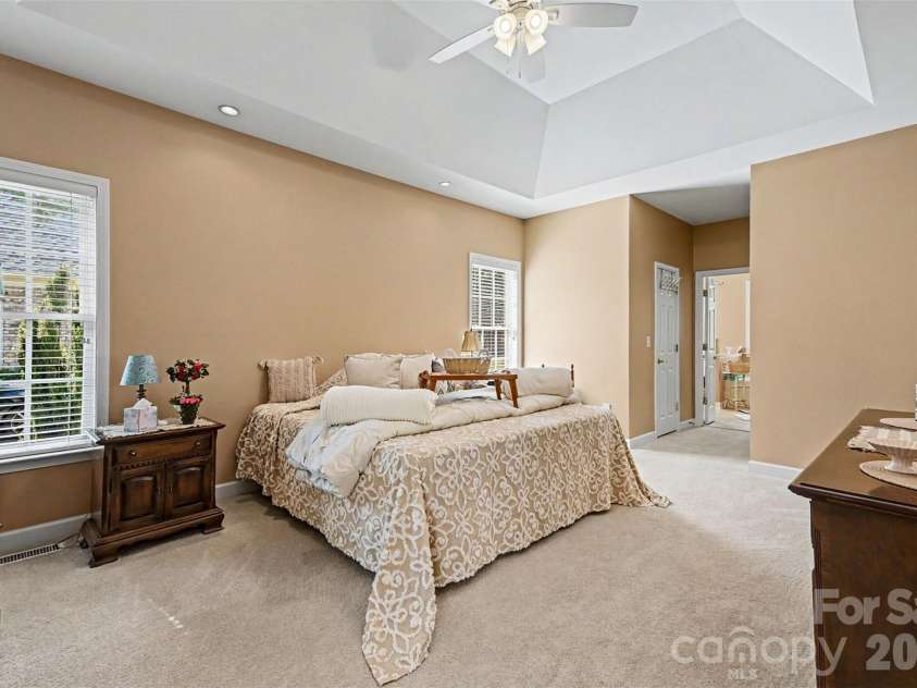 3960 Troon Drive, Concord, NC 28027.  MLS# CAR4378188, YatesRealty ID 20172. 