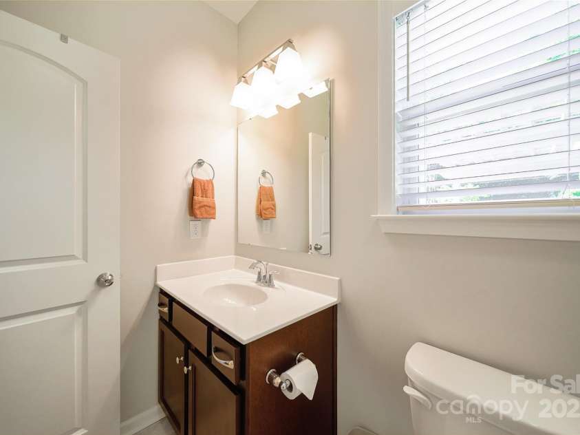 2035 Beacon Avenue, Monroe, NC 28110.  MLS# CAR4265036, YatesRealty ID 20173. 