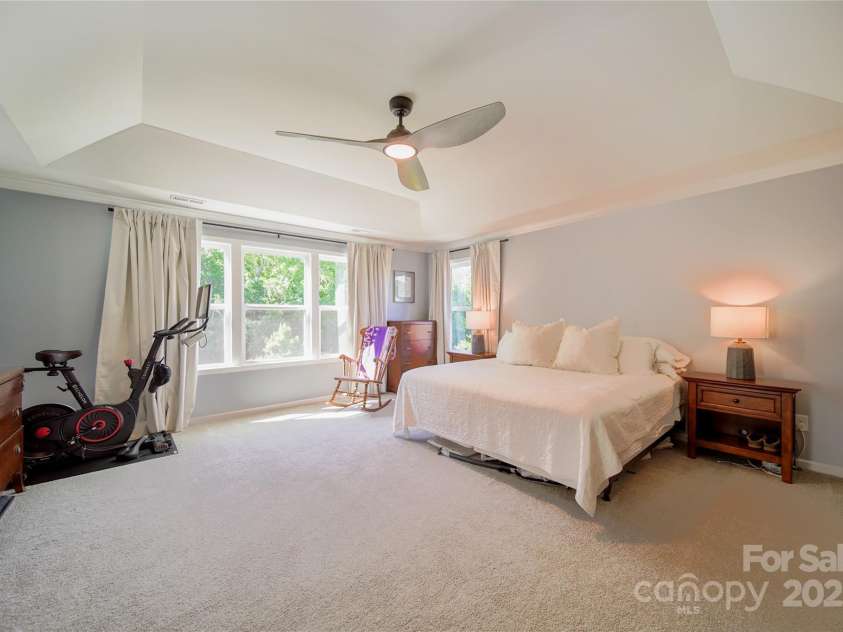 2035 Beacon Avenue, Monroe, NC 28110.  MLS# CAR4265036, YatesRealty ID 20173. Trey ceiling
