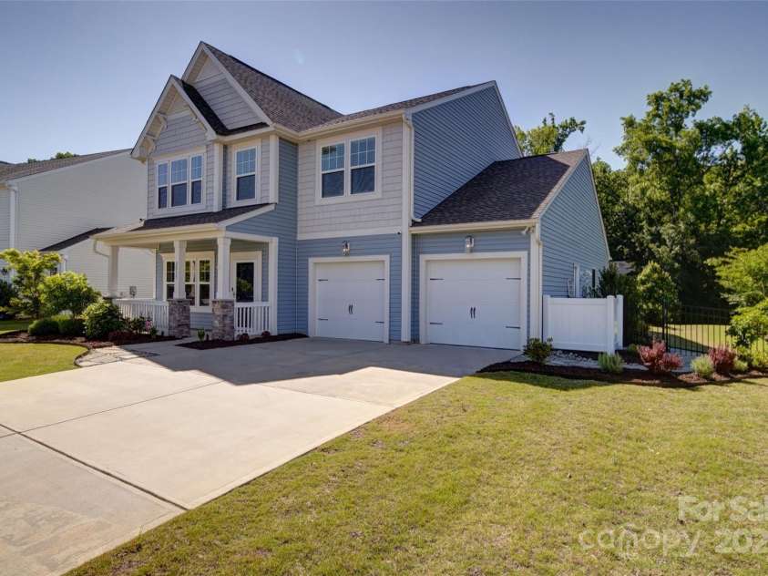 2035 Beacon Avenue, Monroe, NC 28110.  MLS# CAR4265036, YatesRealty ID 20173. Welcome home!