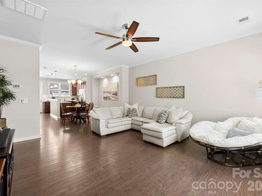 4317 Courtly Lane, Belmont, NC 28012.  MLS# CAR4379601, YatesRealty ID 20175. 