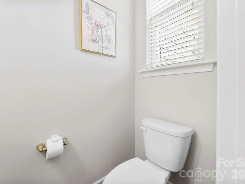 4317 Courtly Lane, Belmont, NC 28012.  MLS# CAR4379601, YatesRealty ID 20175. 