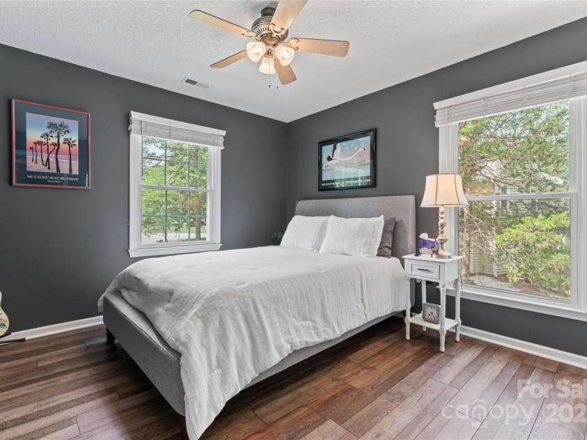 107 Glenmont Court, Mooresville, NC 28117.  MLS# CAR4267304, YatesRealty ID 20176. 2nd bedroom on upper level