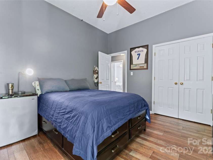 107 Glenmont Court, Mooresville, NC 28117.  MLS# CAR4267304, YatesRealty ID 20176. 3rd bedroom on upper level