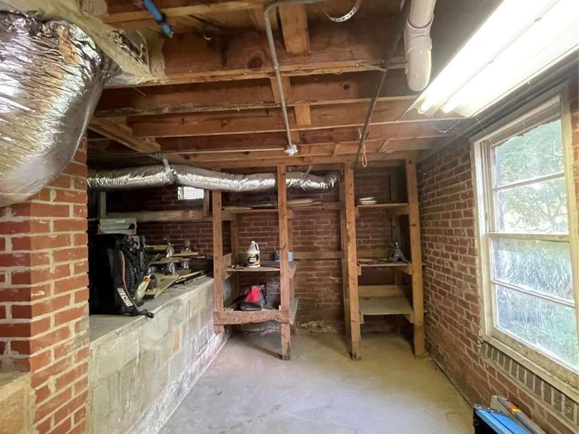 609 Glenn Street, Gastonia, NC 28052.  MLS# CAR4380166, YatesRealty ID 20176. 