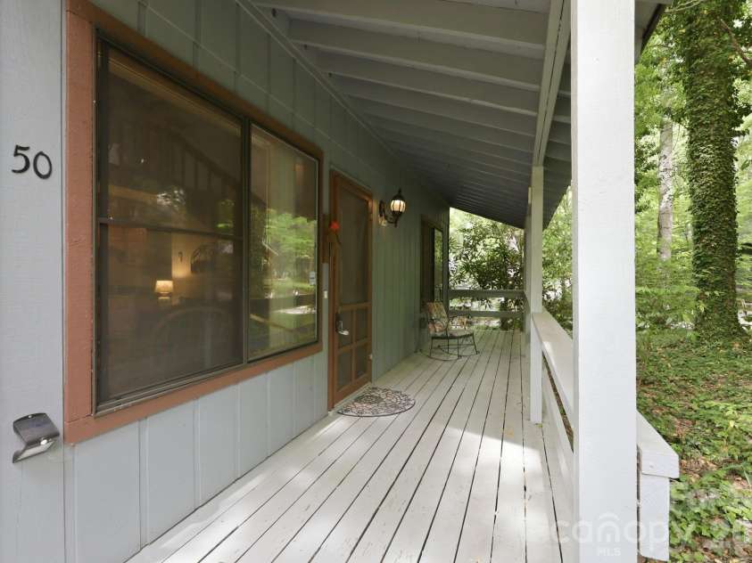 50 Gail Drive, Maggie Valley, NC 28751.  MLS# CAR4380085, YatesRealty ID 20177. 