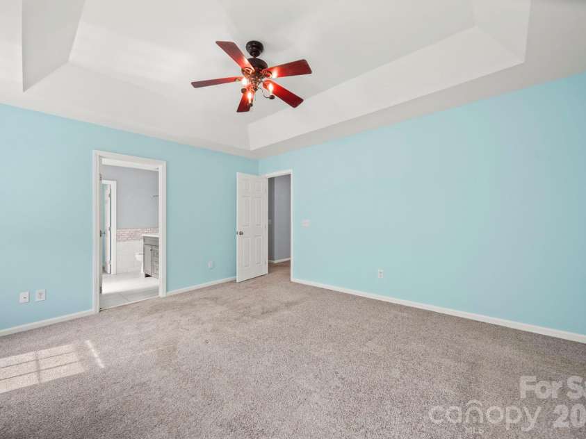 122 Easy Street, Mooresville, NC 28117.  MLS# CAR4367277, YatesRealty ID 20178. 