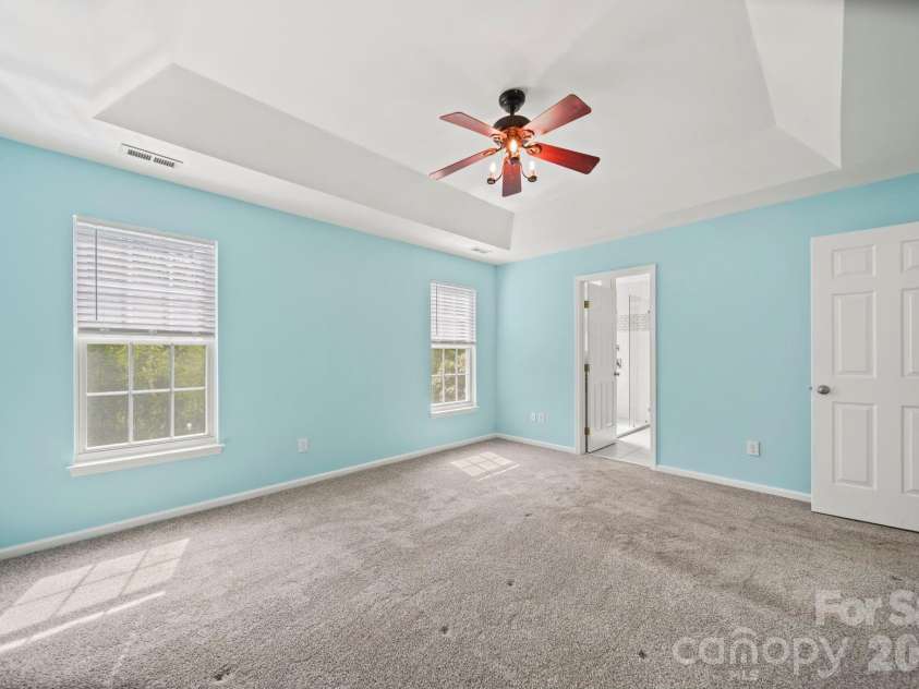 122 Easy Street, Mooresville, NC 28117.  MLS# CAR4367277, YatesRealty ID 20178. 