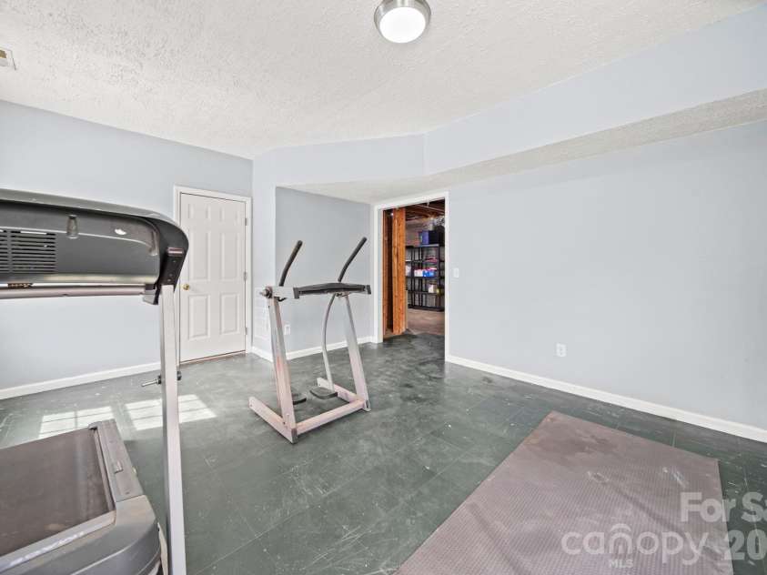 122 Easy Street, Mooresville, NC 28117.  MLS# CAR4367277, YatesRealty ID 20178. 