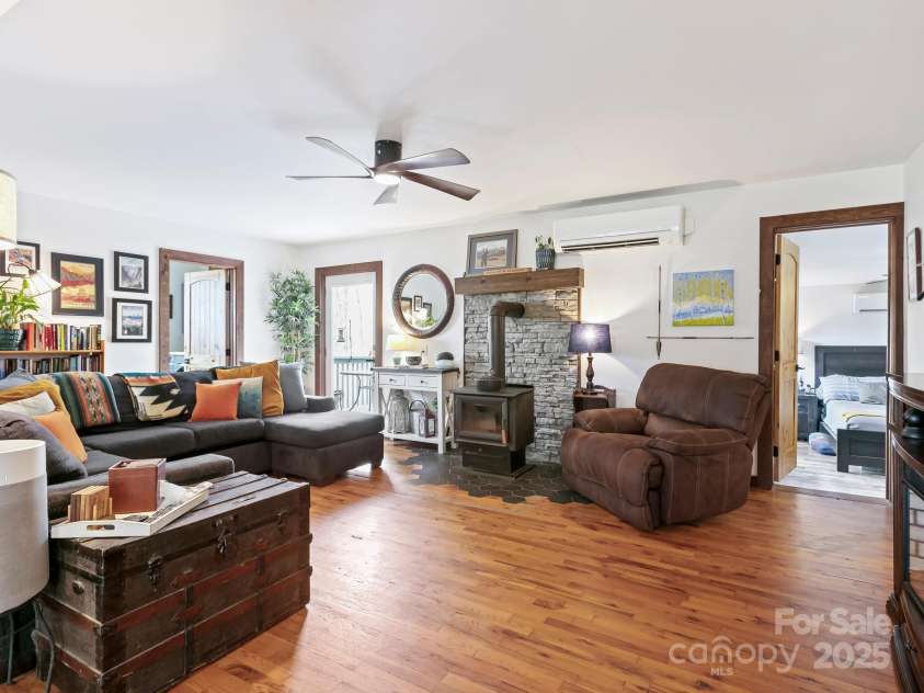 71 Mace Road, Marshall, NC 28753.  MLS# CAR4247339, YatesRealty ID 20178. 