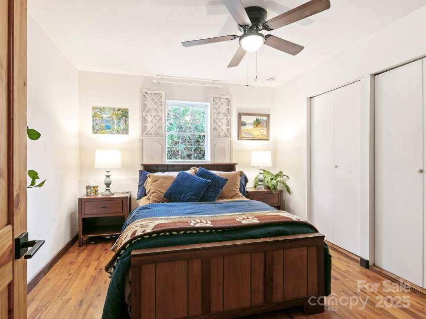 71 Mace Road, Marshall, NC 28753.  MLS# CAR4247339, YatesRealty ID 20178. 