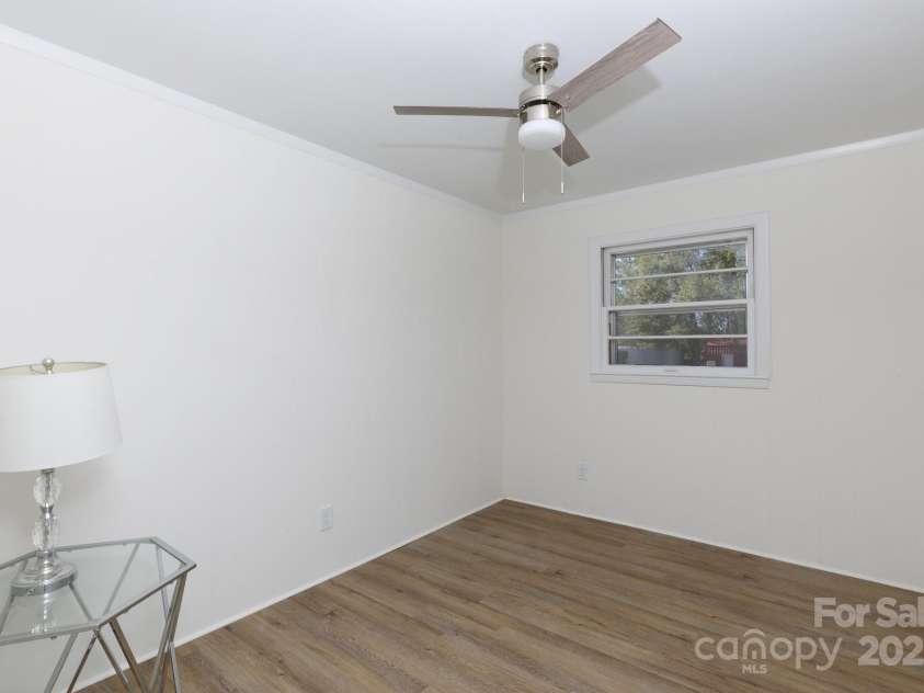 107 Mint Street, Clover, SC 29710.  MLS# CAR4318117, YatesRealty ID 20179. 