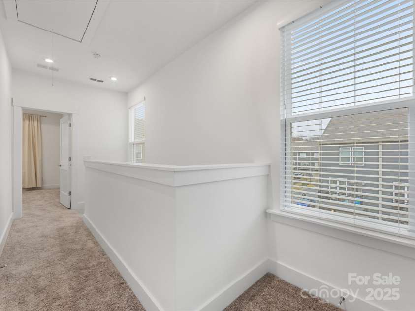 4027 Capital Ridge Court, Charlotte, NC 28205.  MLS# CAR4213738, YatesRealty ID 2018. 
