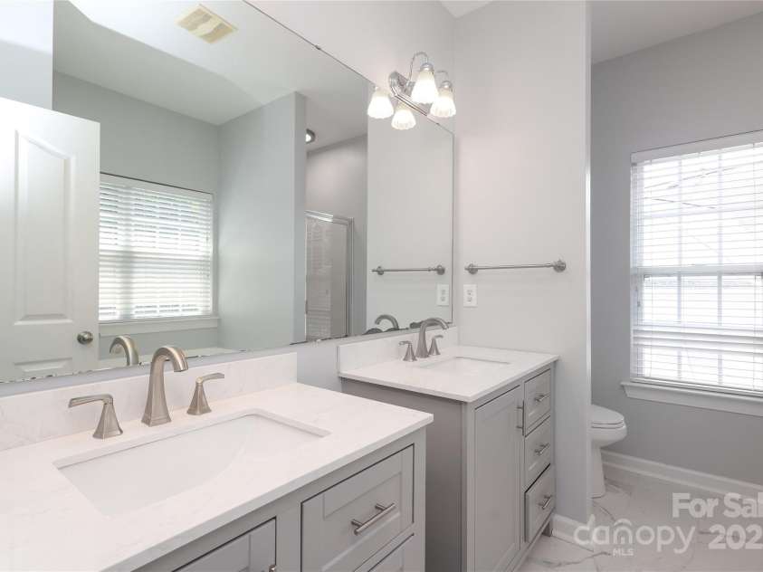 12321 Aquitaine Street, Charlotte, NC 28277.  MLS# CAR4269737, YatesRealty ID 20181. 