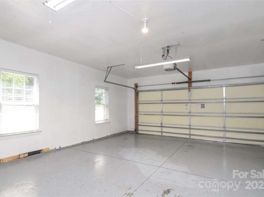 12321 Aquitaine Street, Charlotte, NC 28277.  MLS# CAR4269737, YatesRealty ID 20181. 